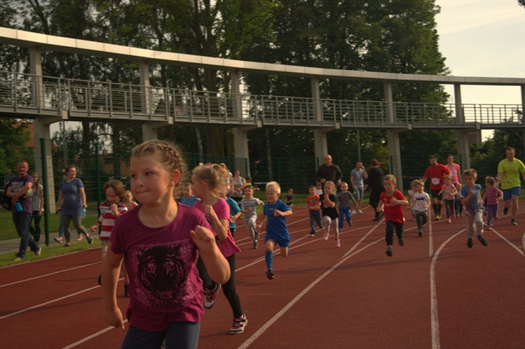 Pierwszy dzień Pikniku Lekkoatletycznego - Polska Biega [galeria zdjęć]