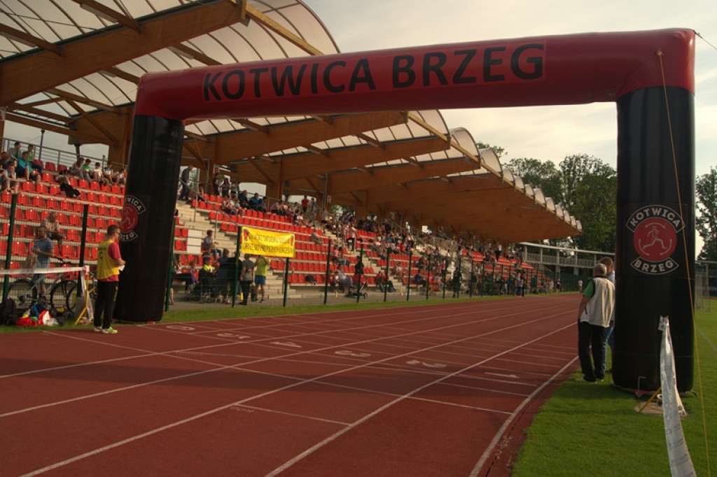 Pierwszy dzień Pikniku Lekkoatletycznego - Polska Biega [galeria zdjęć]