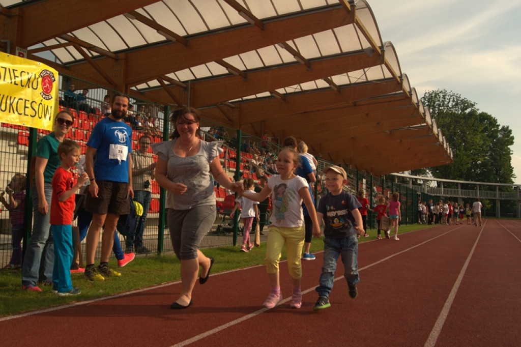 Pierwszy dzień Pikniku Lekkoatletycznego - Polska Biega [galeria zdjęć]