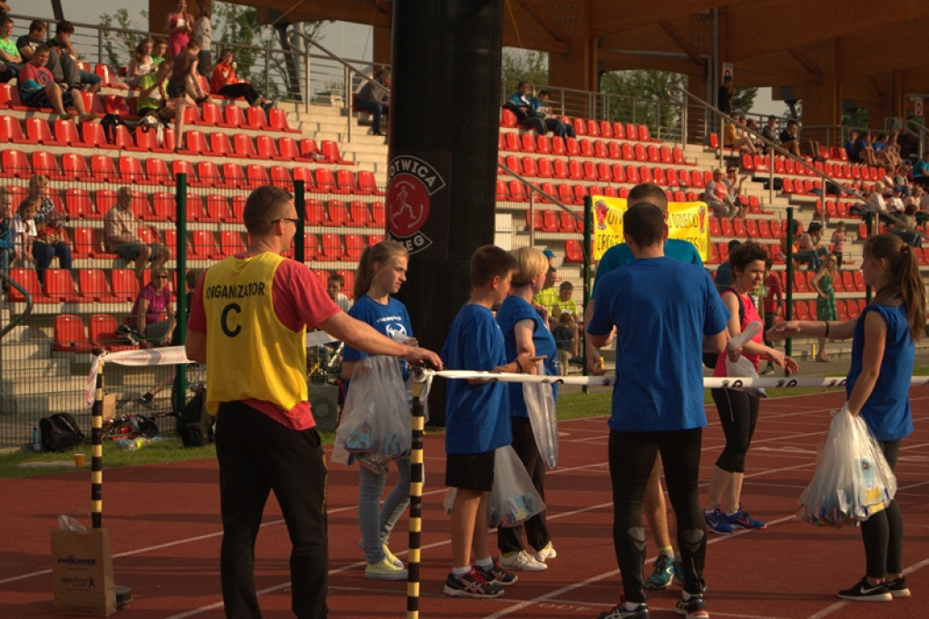 Pierwszy dzień Pikniku Lekkoatletycznego - Polska Biega [galeria zdjęć]