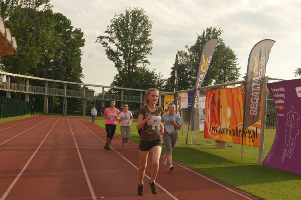 Pierwszy dzień Pikniku Lekkoatletycznego - Polska Biega [galeria zdjęć]