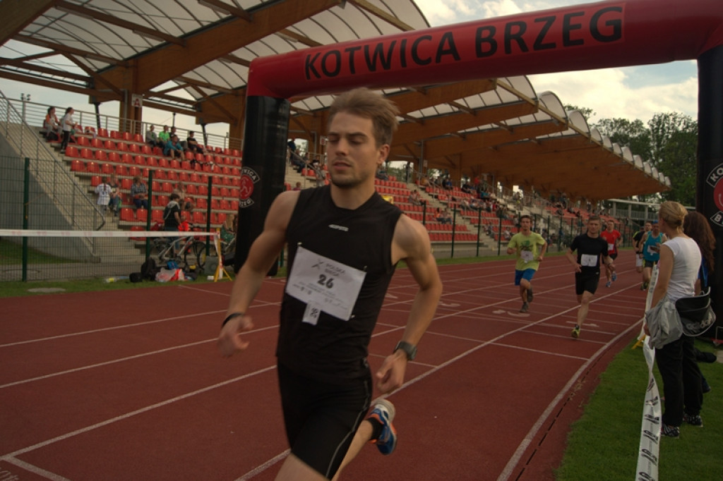 Pierwszy dzień Pikniku Lekkoatletycznego - Polska Biega [galeria zdjęć]