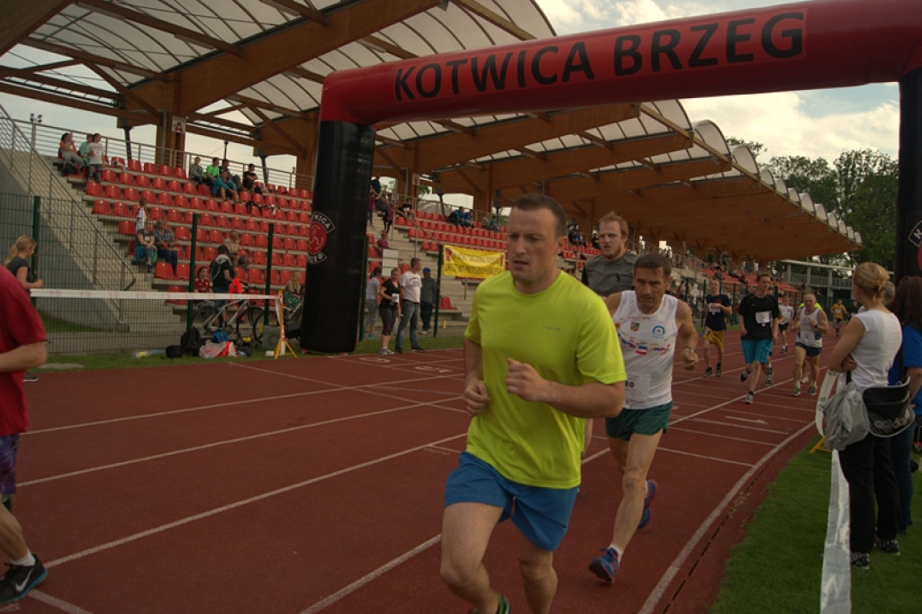 Pierwszy dzień Pikniku Lekkoatletycznego - Polska Biega [galeria zdjęć]