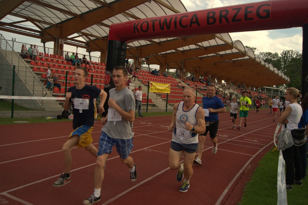 Pierwszy dzień Pikniku Lekkoatletycznego - Polska Biega [galeria zdjęć]