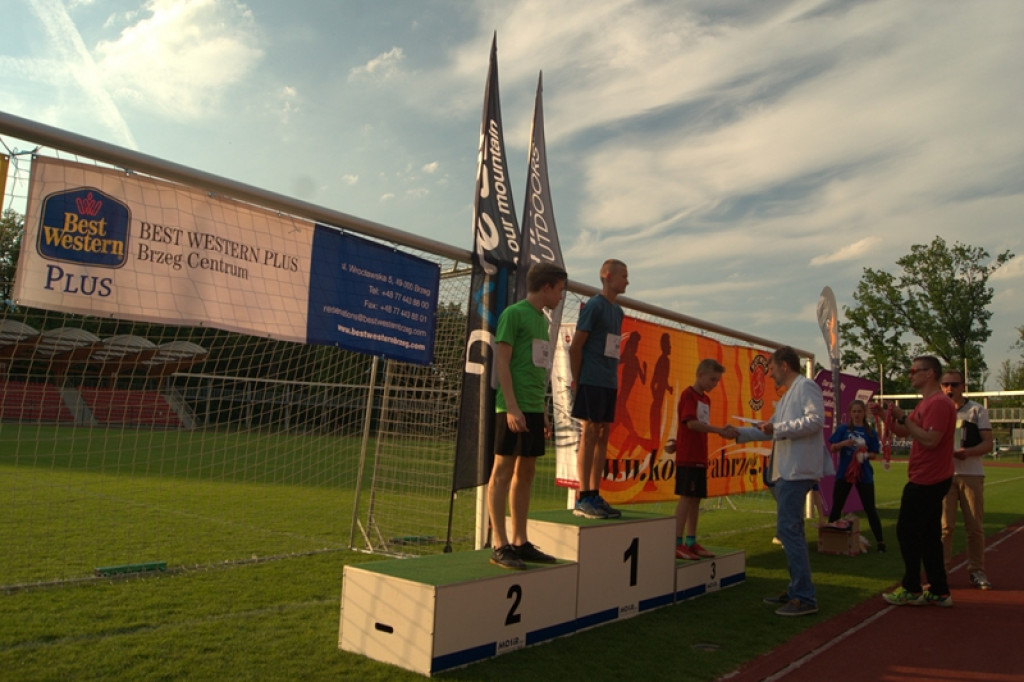 Pierwszy dzień Pikniku Lekkoatletycznego - Polska Biega [galeria zdjęć]