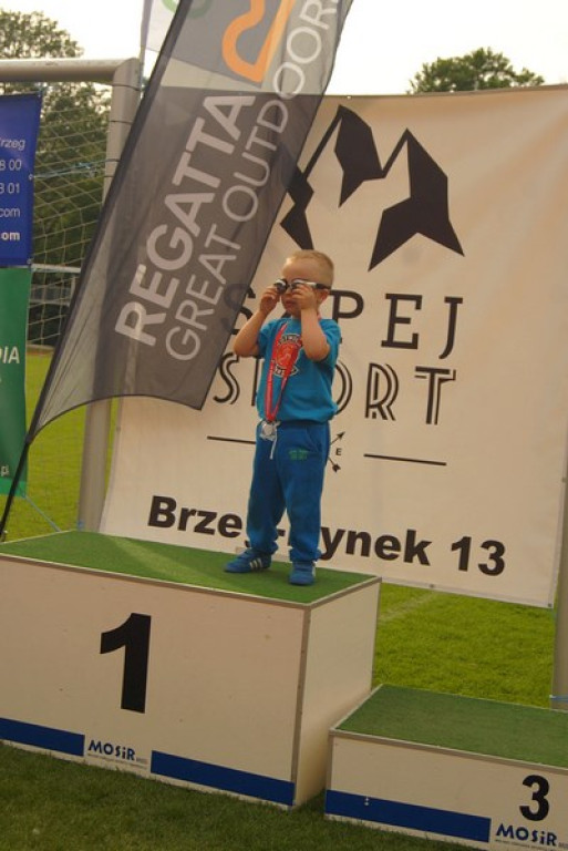 Brzeg: Pobili rekord świata! III Dzień Pikniku Lekkoatletycznego