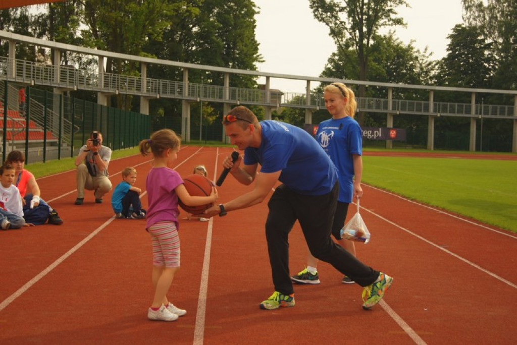 Brzeg: Pobili rekord świata! III Dzień Pikniku Lekkoatletycznego