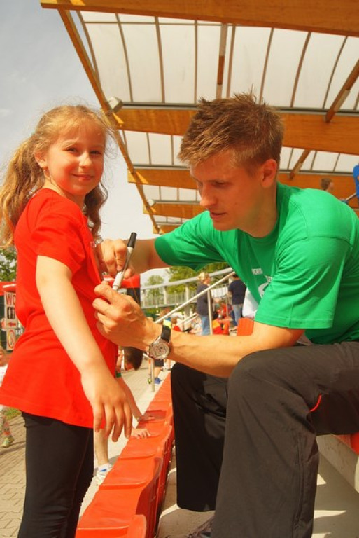Brzeg: Pobili rekord świata! III Dzień Pikniku Lekkoatletycznego