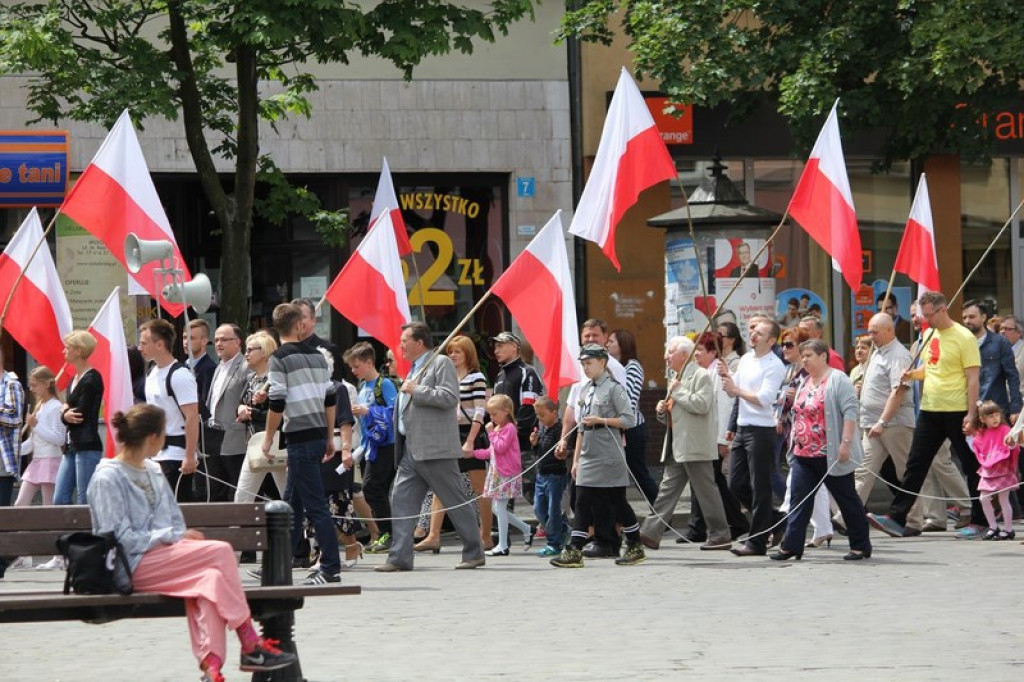 Marsz dla Życia i Rodziny w Brzegu [FOTORELACJA]