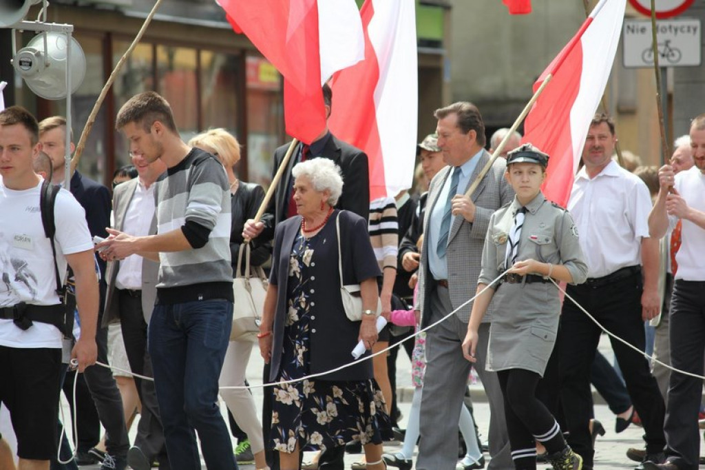 Marsz dla Życia i Rodziny w Brzegu [FOTORELACJA]