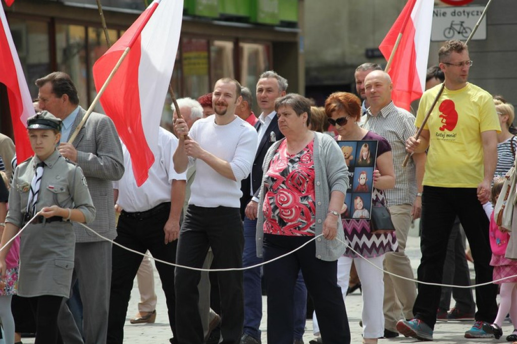 Marsz dla Życia i Rodziny w Brzegu [FOTORELACJA]