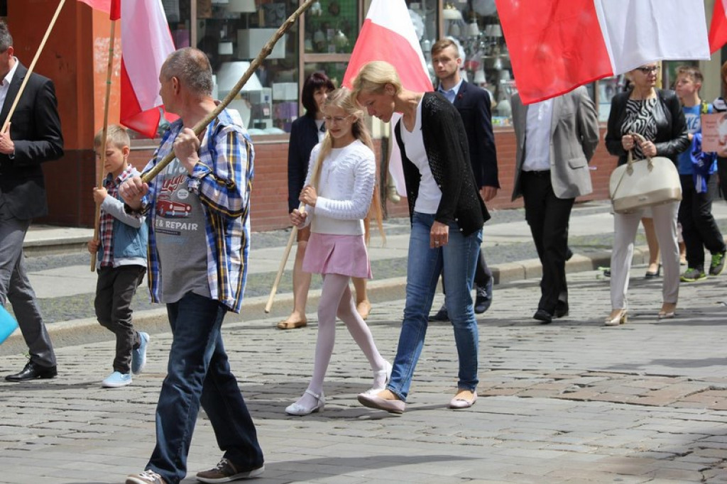 Marsz dla Życia i Rodziny w Brzegu [FOTORELACJA]