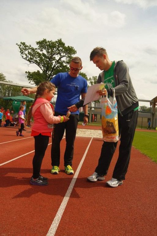Brzeg: Pobili rekord świata! III Dzień Pikniku Lekkoatletycznego