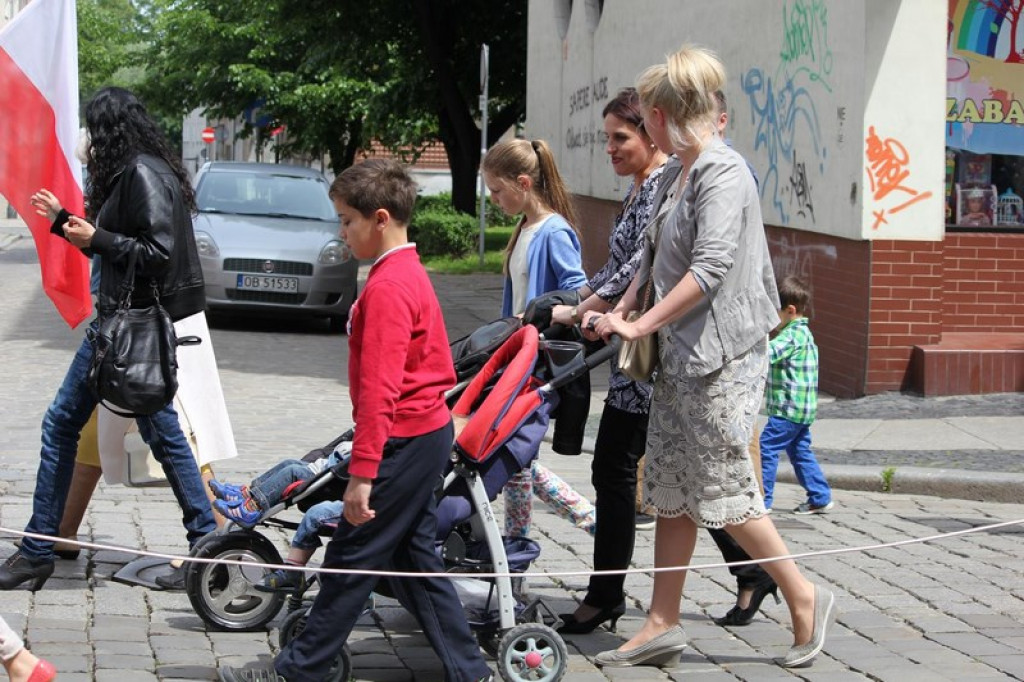 Marsz dla Życia i Rodziny w Brzegu [FOTORELACJA]