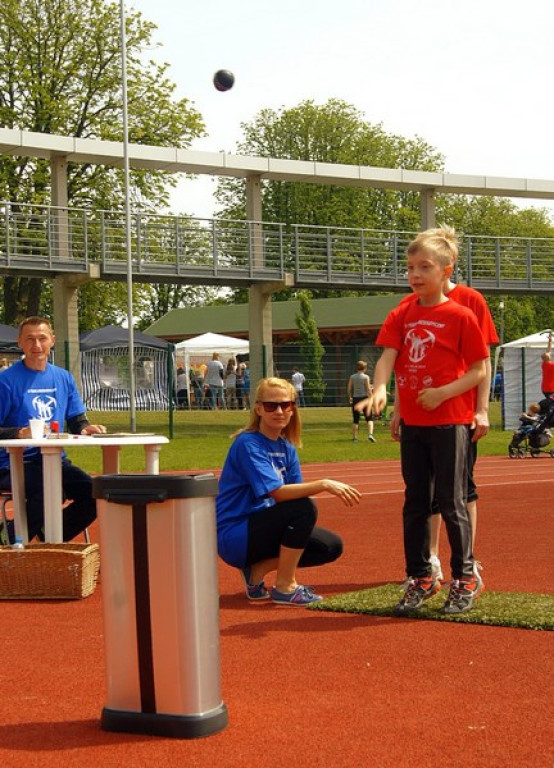 Brzeg: Pobili rekord świata! III Dzień Pikniku Lekkoatletycznego