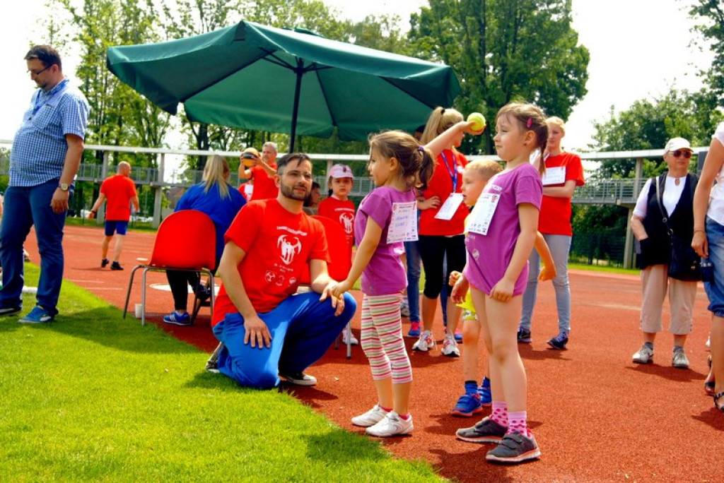 Brzeg: Pobili rekord świata! III Dzień Pikniku Lekkoatletycznego