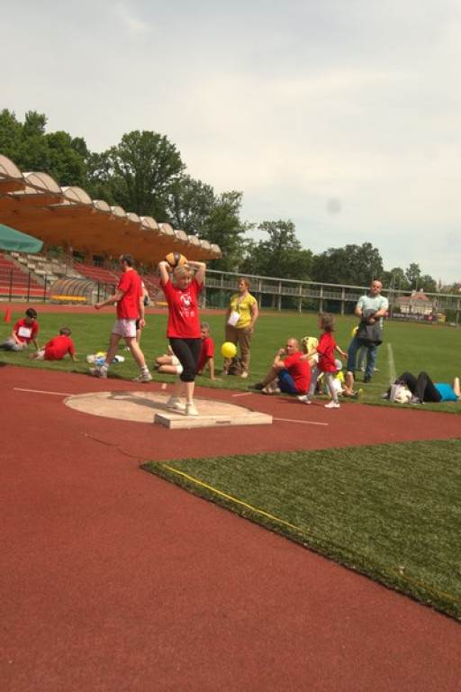 Brzeg: Pobili rekord świata! III Dzień Pikniku Lekkoatletycznego