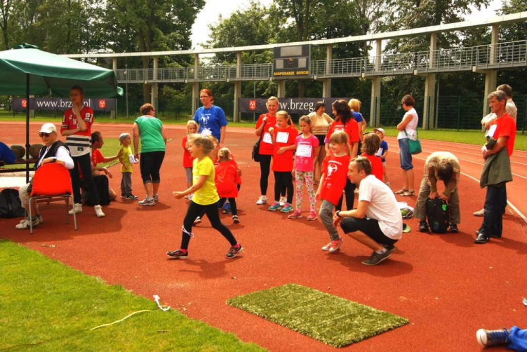 Brzeg: Pobili rekord świata! III Dzień Pikniku Lekkoatletycznego