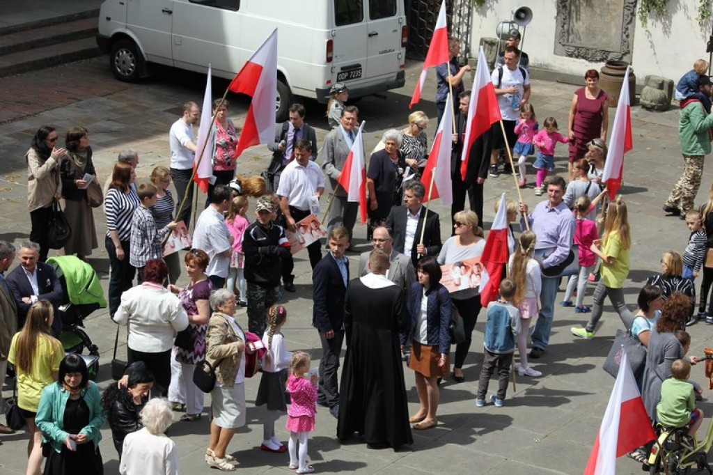 Marsz dla Życia i Rodziny w Brzegu [FOTORELACJA]