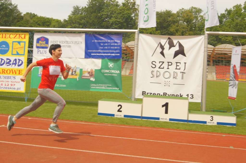 Brzeg: Pobili rekord świata! III Dzień Pikniku Lekkoatletycznego
