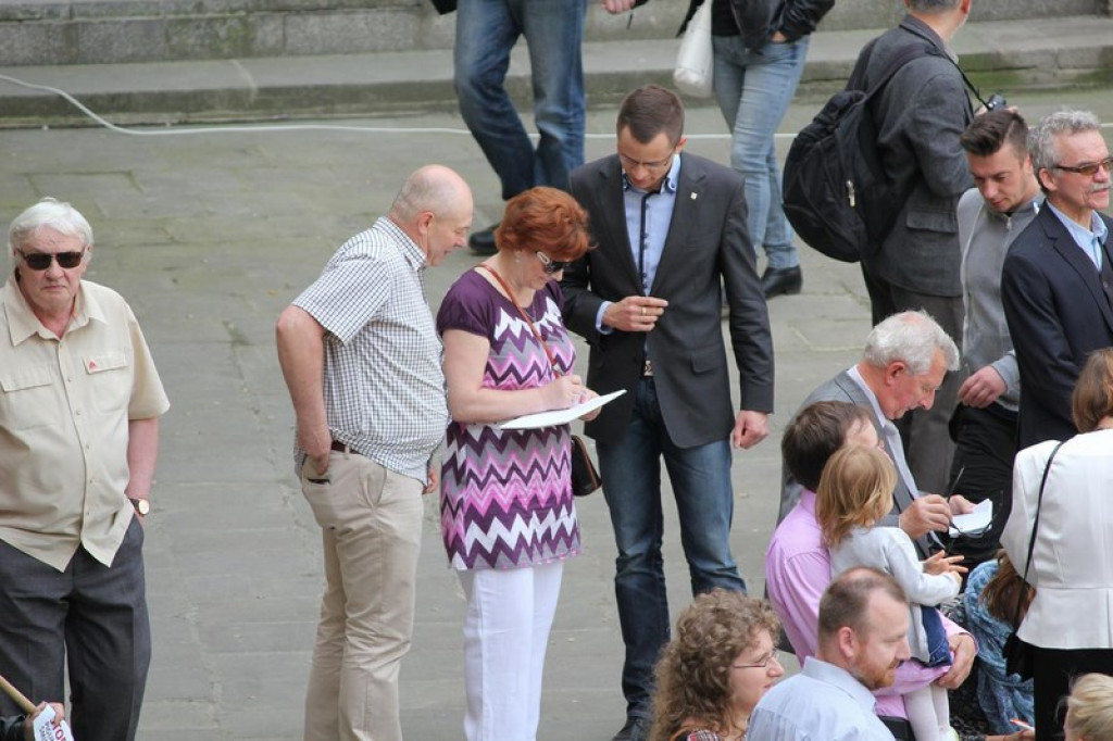 Marsz dla Życia i Rodziny w Brzegu [FOTORELACJA]