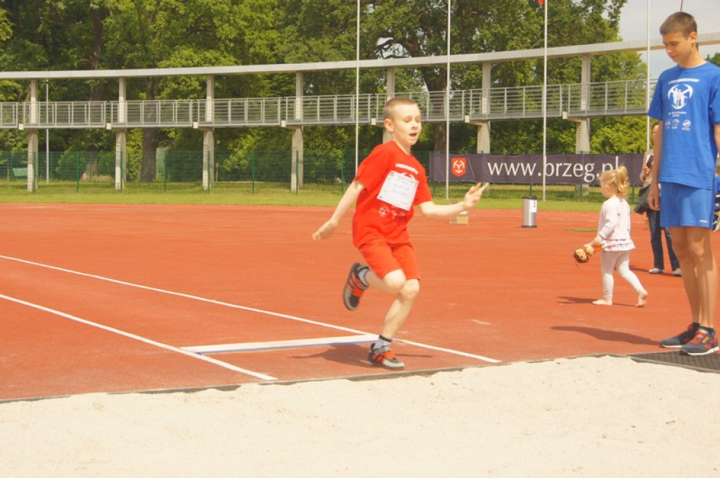 Brzeg: Pobili rekord świata! III Dzień Pikniku Lekkoatletycznego