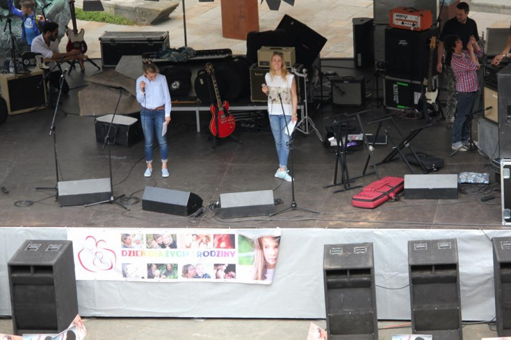 Marsz dla Życia i Rodziny w Brzegu [FOTORELACJA]