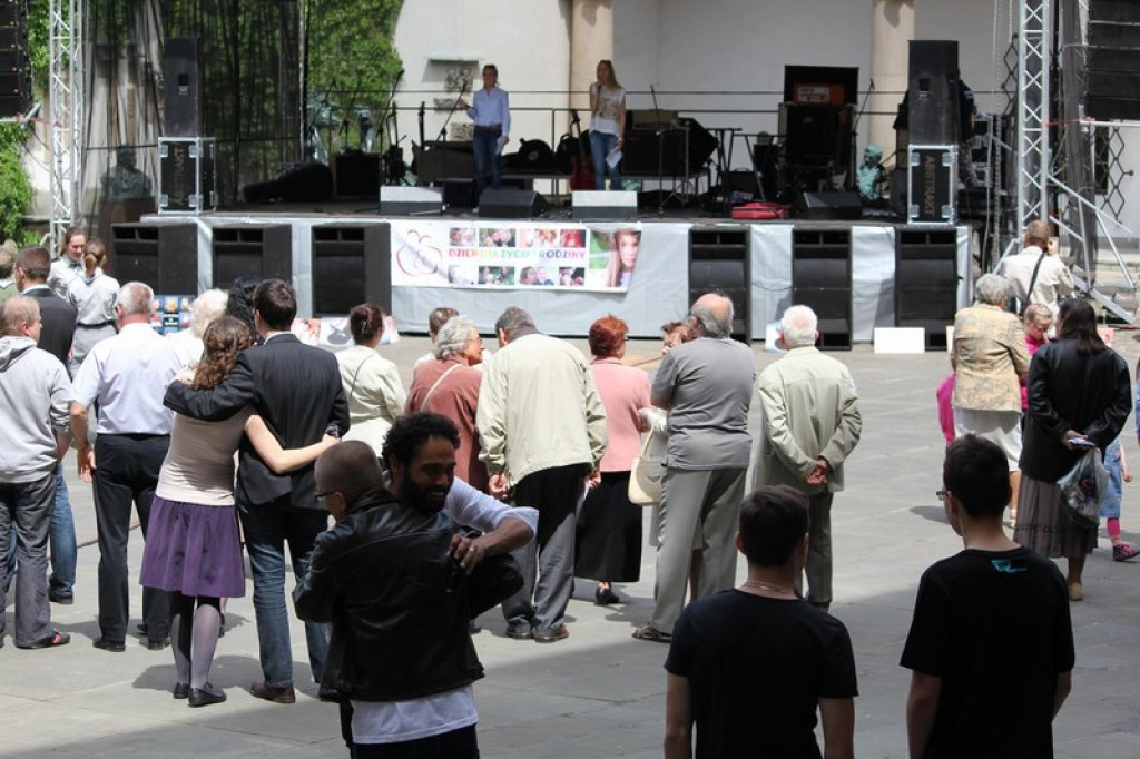 Marsz dla Życia i Rodziny w Brzegu [FOTORELACJA]