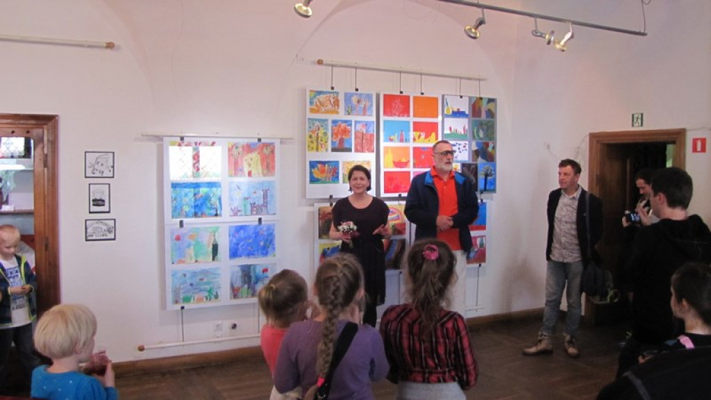 Wernisaż wystawy młodych plastyków BCK