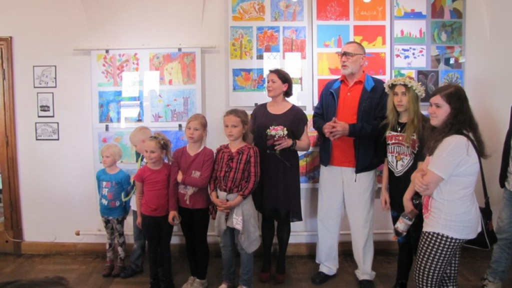 Wernisaż wystawy młodych plastyków BCK