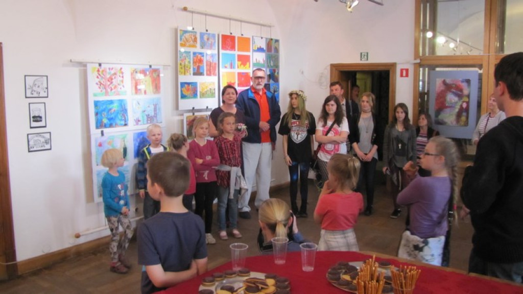 Wernisaż wystawy młodych plastyków BCK