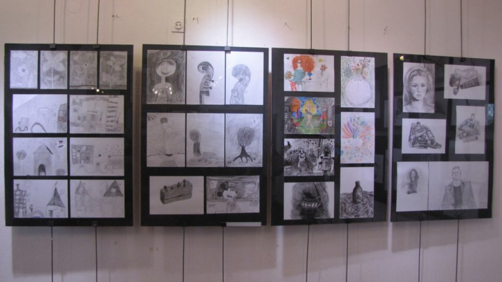 Wernisaż wystawy młodych plastyków BCK