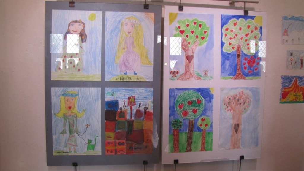 Wernisaż wystawy młodych plastyków BCK