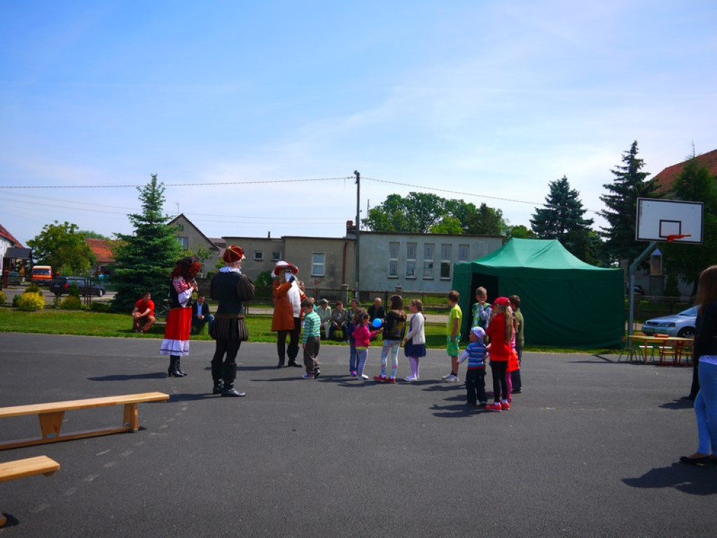 Dzień Dziecka w Gminie Lubsza. Pirackie zabawy w Michałowicach, Mąkoszycach i Czepielowicach.