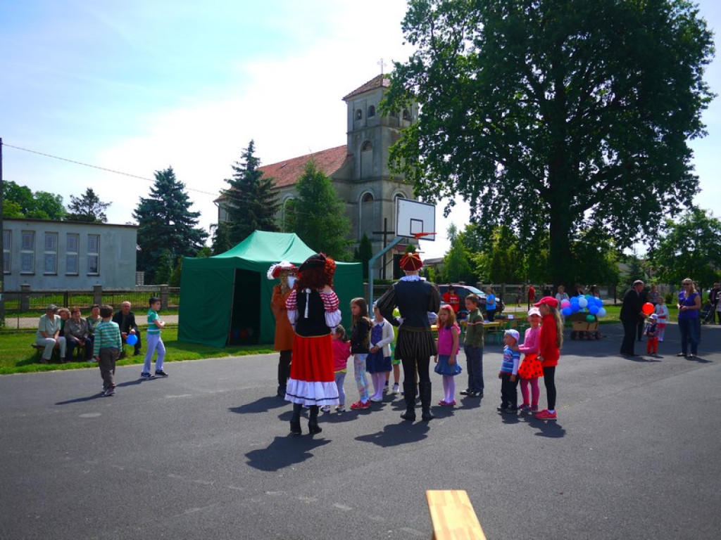 Dzień Dziecka w Gminie Lubsza. Pirackie zabawy w Michałowicach, Mąkoszycach i Czepielowicach.