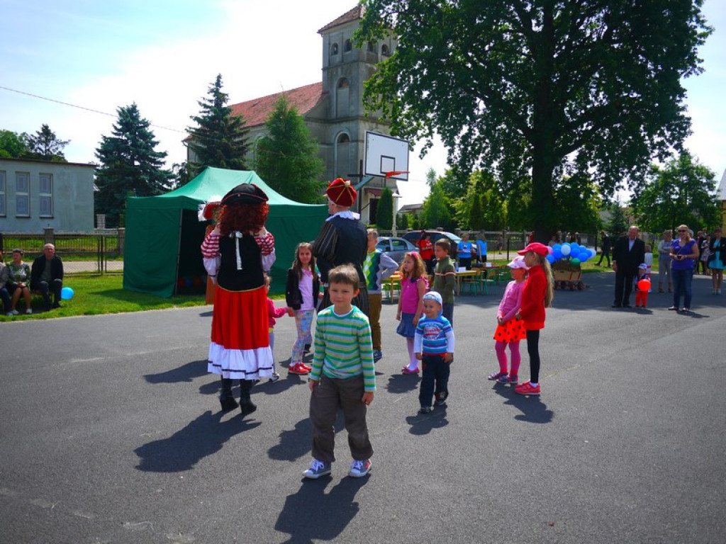 Dzień Dziecka w Gminie Lubsza. Pirackie zabawy w Michałowicach, Mąkoszycach i Czepielowicach.
