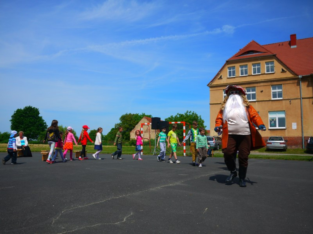 Dzień Dziecka w Gminie Lubsza. Pirackie zabawy w Michałowicach, Mąkoszycach i Czepielowicach.