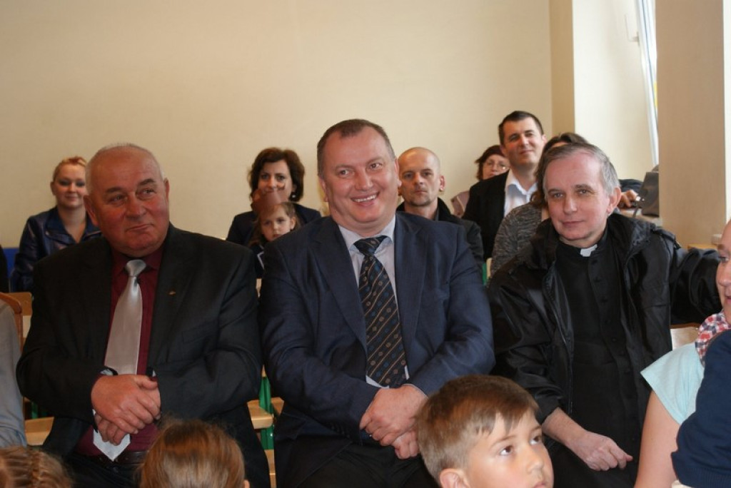 Dzień Otwarty w Publicznej Szkole Podstawowej Stowarzyszenia Przyjaciół Szkół Katolickich im. św. Jana Pawła II w Michałowicach