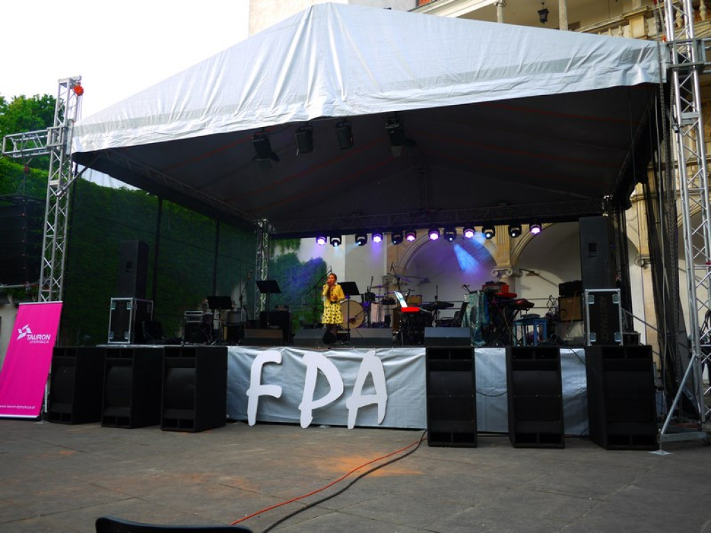 XXII Festiwal Piosenki Angielskiej zakończony. Zespół Z-Star wystąpił w Brzegu!