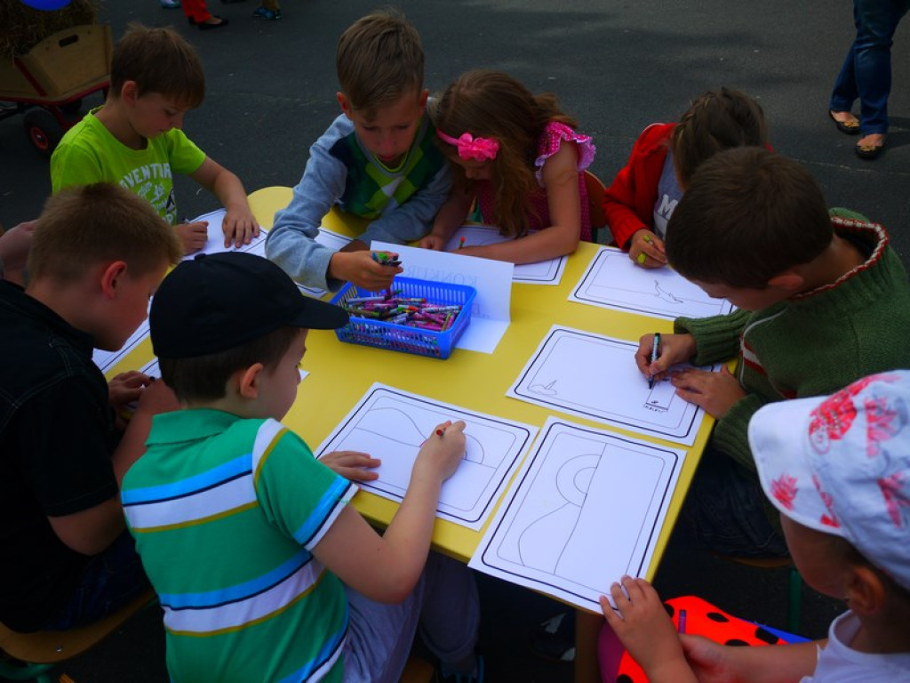 Dzień Dziecka w Gminie Lubsza. Pirackie zabawy w Michałowicach, Mąkoszycach i Czepielowicach.