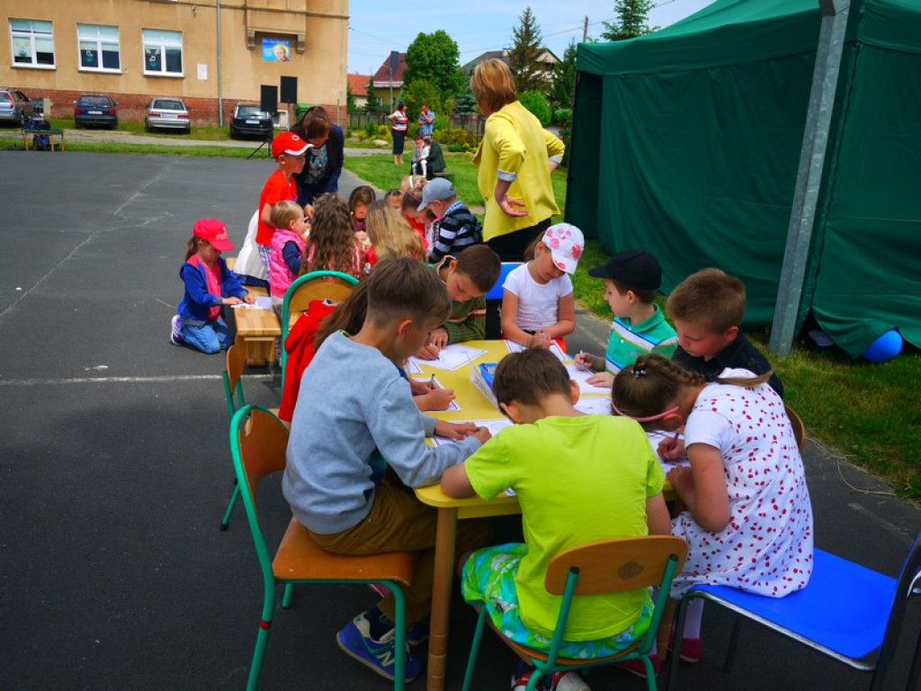 Dzień Dziecka w Gminie Lubsza. Pirackie zabawy w Michałowicach, Mąkoszycach i Czepielowicach.