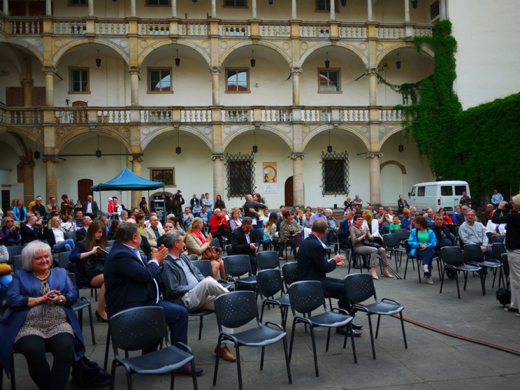 XXII Festiwal Piosenki Angielskiej zakończony. Zespół Z-Star wystąpił w Brzegu!