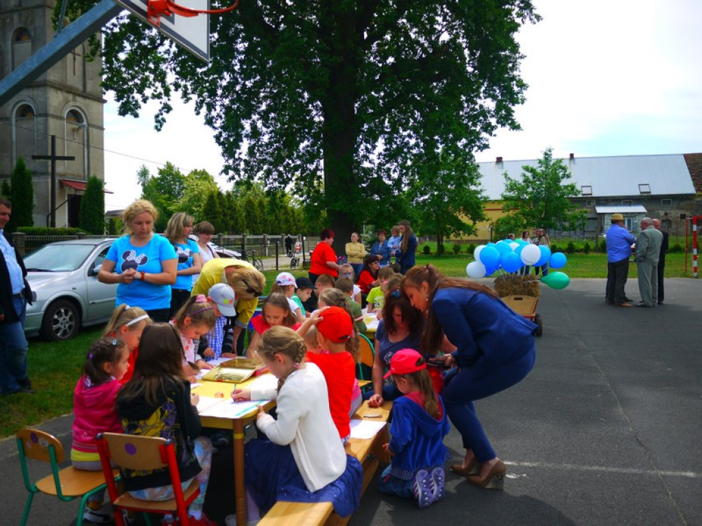 Dzień Dziecka w Gminie Lubsza. Pirackie zabawy w Michałowicach, Mąkoszycach i Czepielowicach.