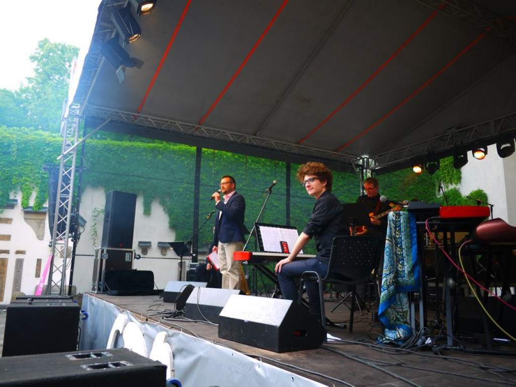 XXII Festiwal Piosenki Angielskiej zakończony. Zespół Z-Star wystąpił w Brzegu!