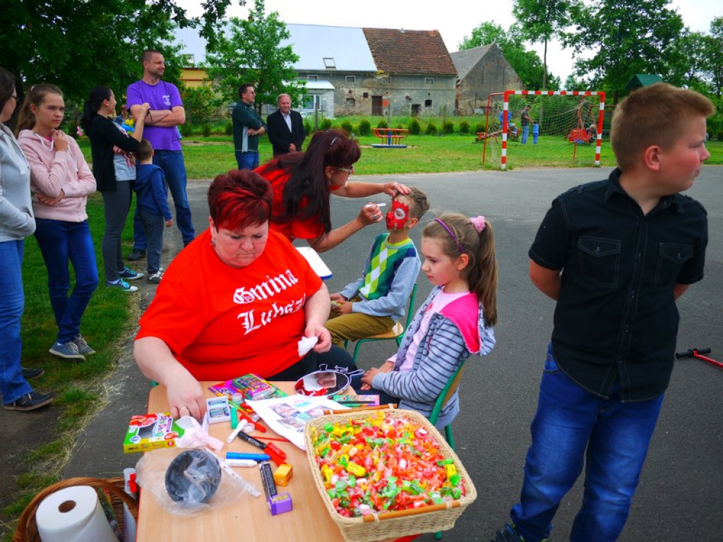 Dzień Dziecka w Gminie Lubsza. Pirackie zabawy w Michałowicach, Mąkoszycach i Czepielowicach.