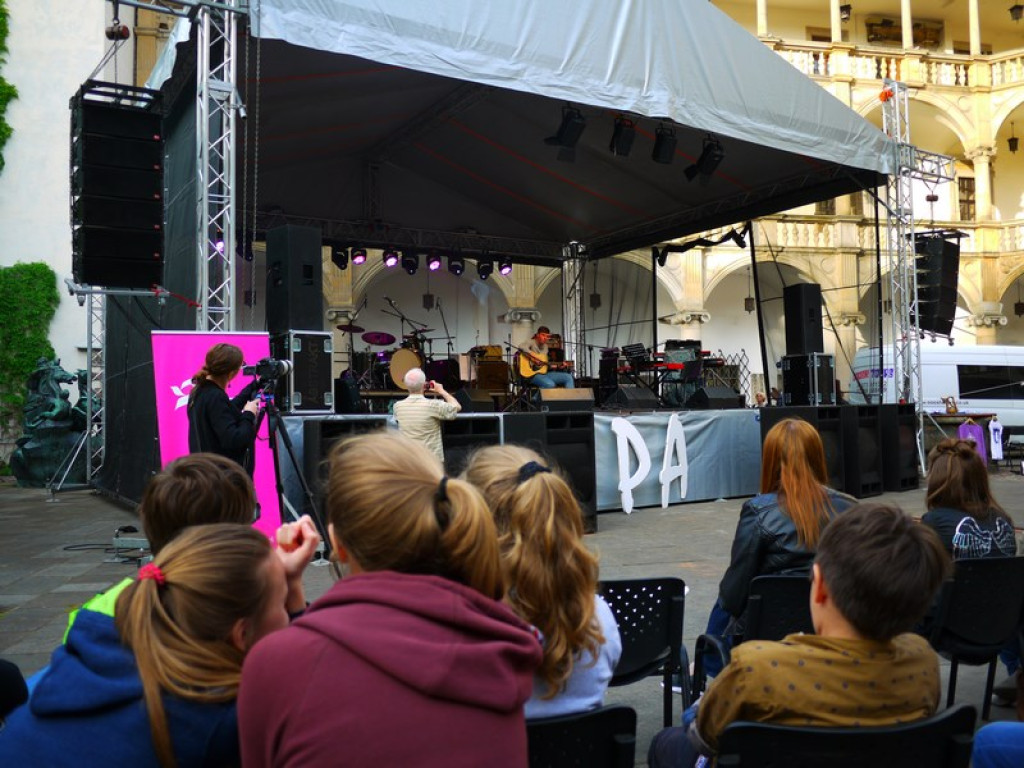 XXII Festiwal Piosenki Angielskiej zakończony. Zespół Z-Star wystąpił w Brzegu!