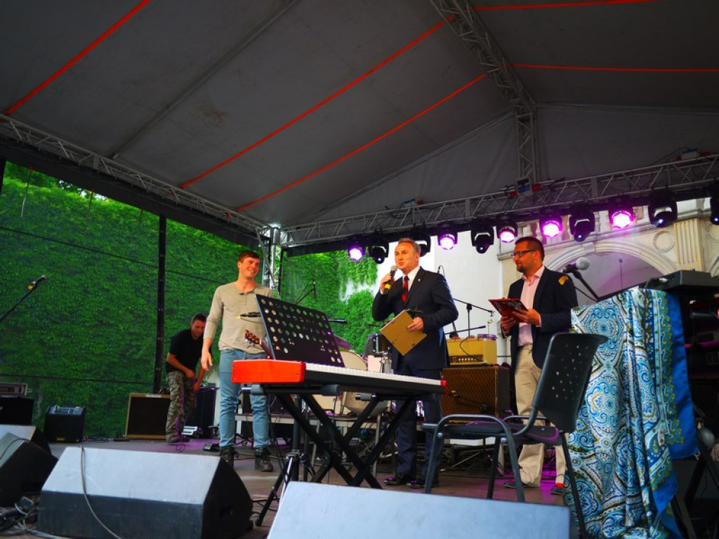 XXII Festiwal Piosenki Angielskiej zakończony. Zespół Z-Star wystąpił w Brzegu!