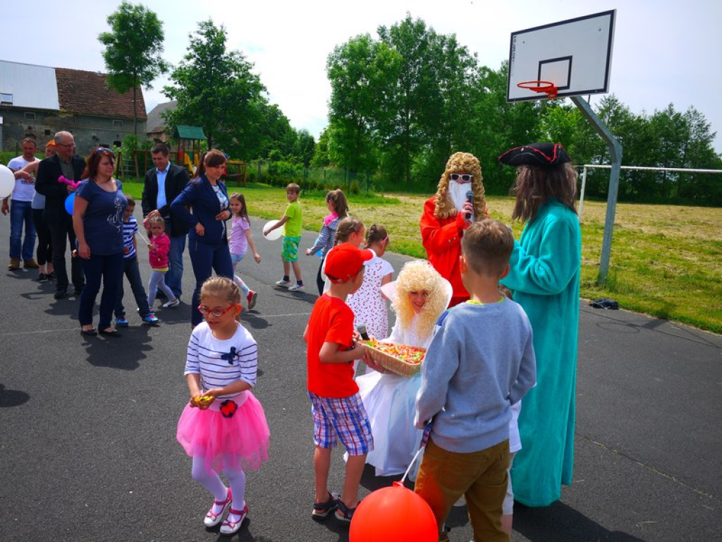 Dzień Dziecka w Gminie Lubsza. Pirackie zabawy w Michałowicach, Mąkoszycach i Czepielowicach.