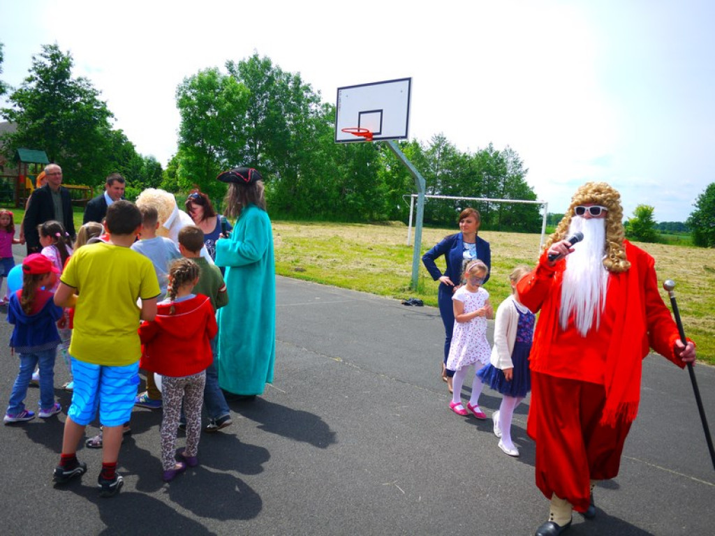 Dzień Dziecka w Gminie Lubsza. Pirackie zabawy w Michałowicach, Mąkoszycach i Czepielowicach.