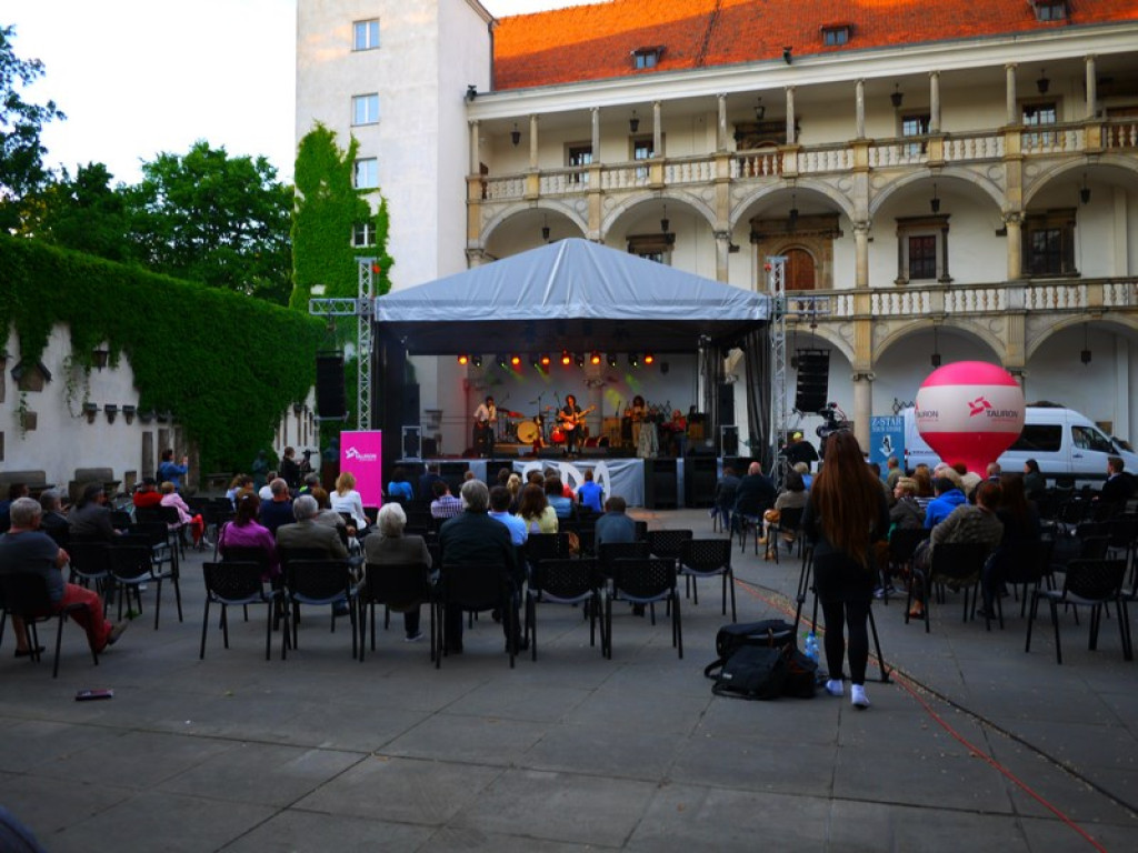XXII Festiwal Piosenki Angielskiej zakończony. Zespół Z-Star wystąpił w Brzegu!